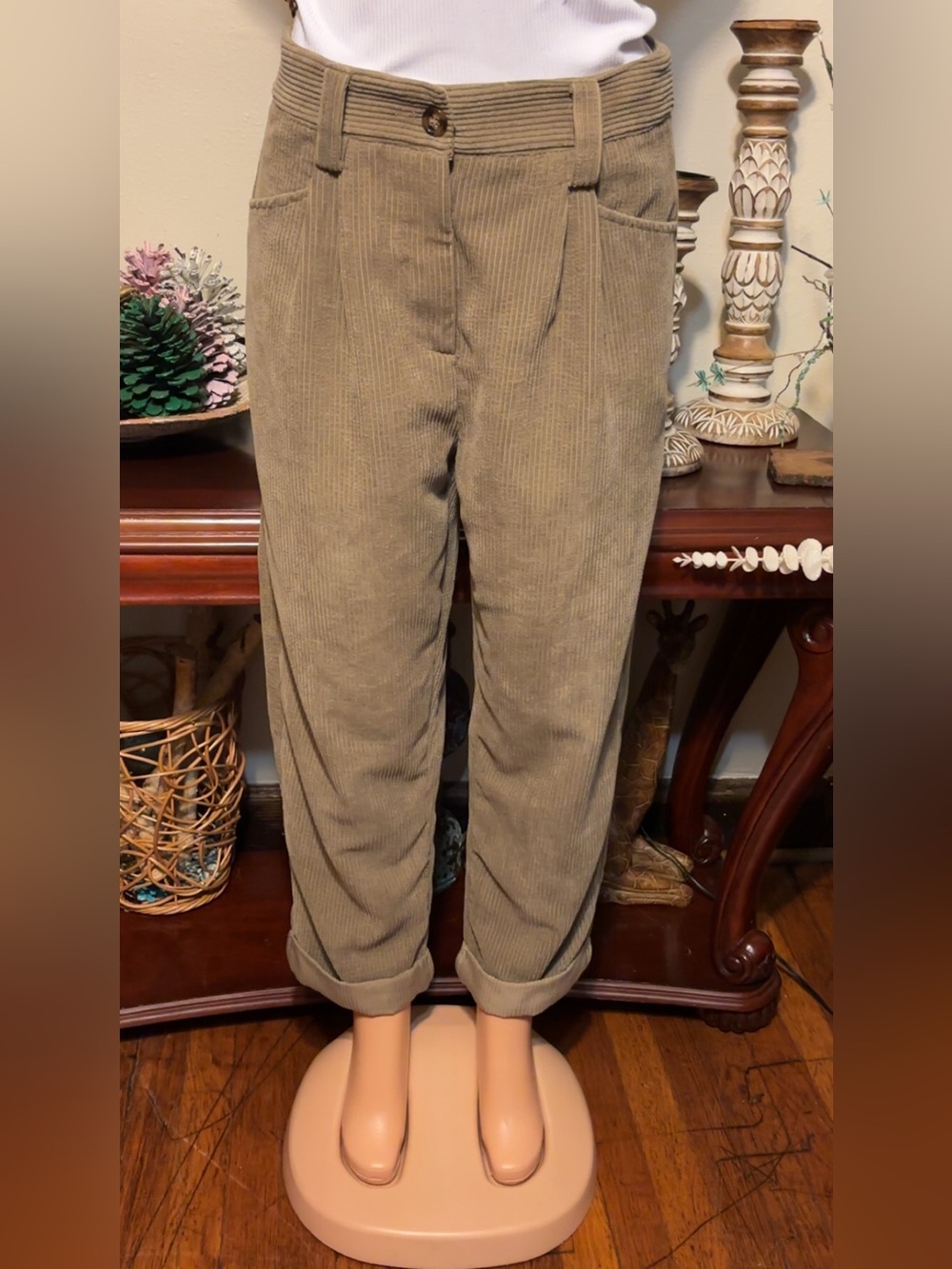 Rue21 Men's Corduroy Pants in Light Brown